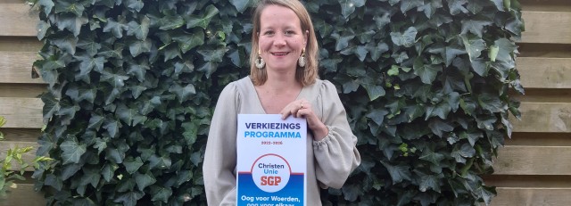 Foto Daphne VP liggend.jpg