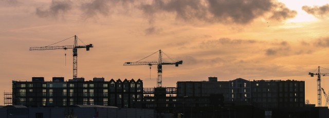 skyline-1108560_1920.jpg